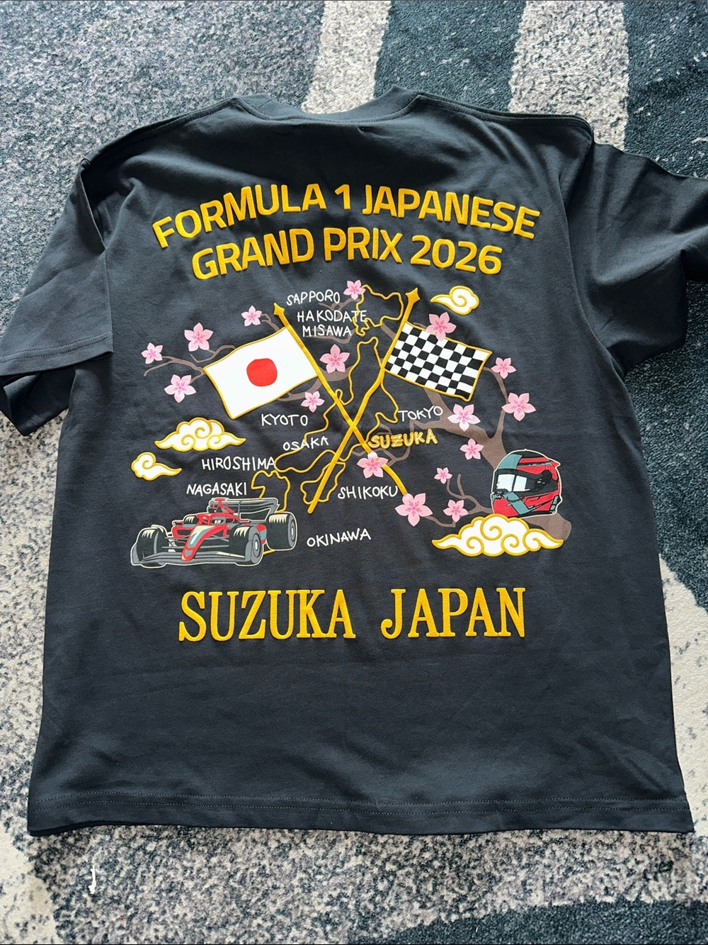 PacSun Men Suzuka Japan Formula 1 Japanese Grand Prix 2026 Graphic Tee - Black